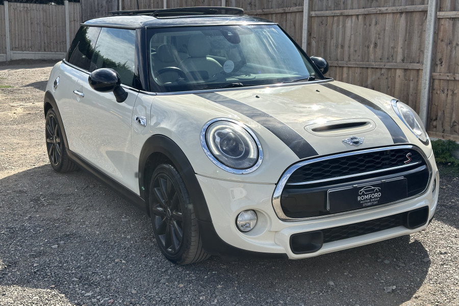 MINI Hatch 